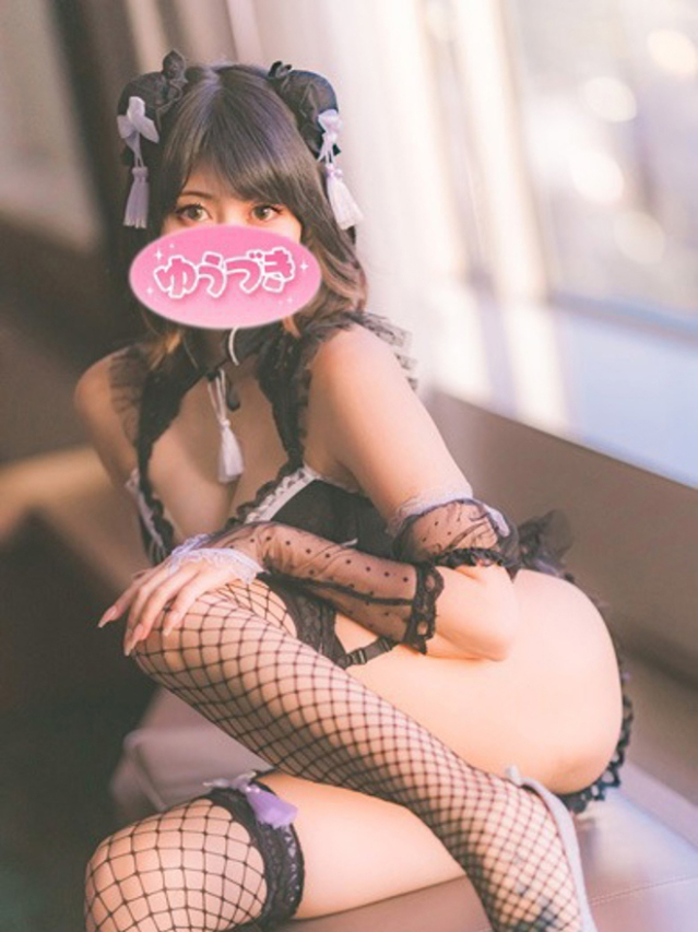 えれな（夕月）