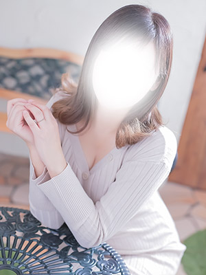 さとみ（奥様メモリアル　～美人妻たち～）