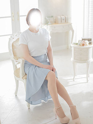 みなみ（奥様メモリアル　～美人妻たち～）