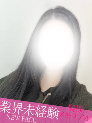 業界未経験新人しいな（奥様メモリアル　～美人妻たち～）