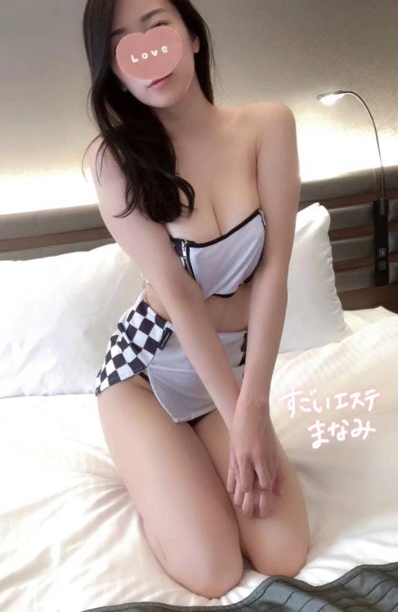 🤍明日は夜までいます🌃＆今月の予定🤍