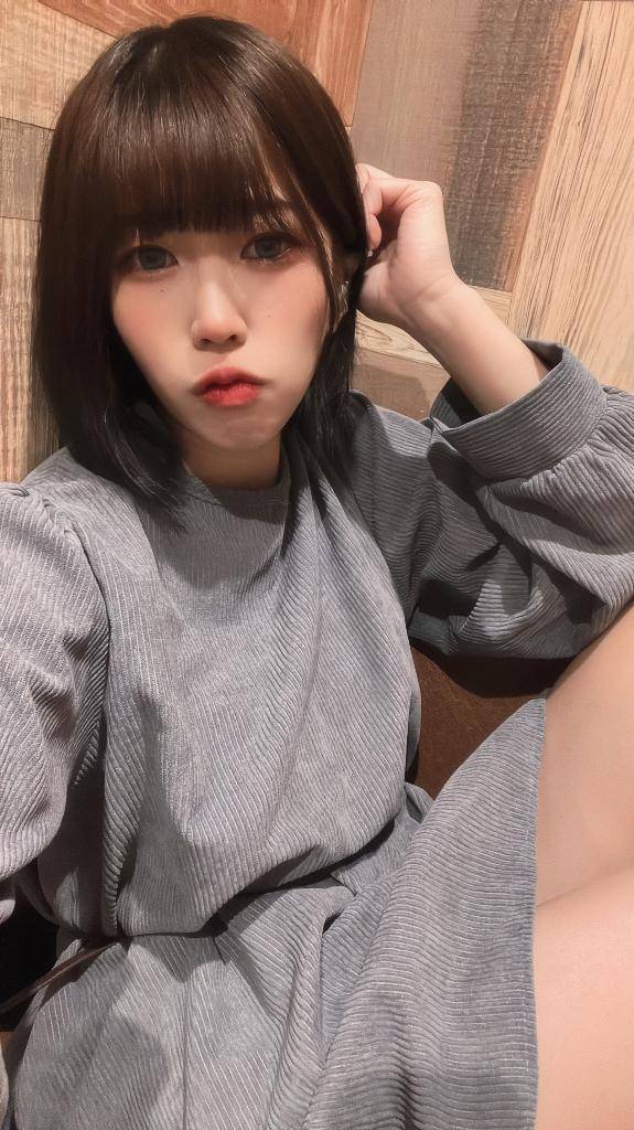 お題：今日は「ミニスカートの日」プライベートではいたりしますか？に回答♪