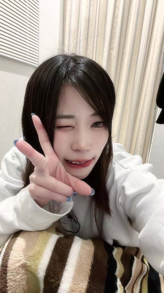後ろからぎゅー待ち🥺