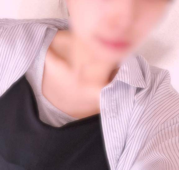 見えちゃうかなぁー…🤭