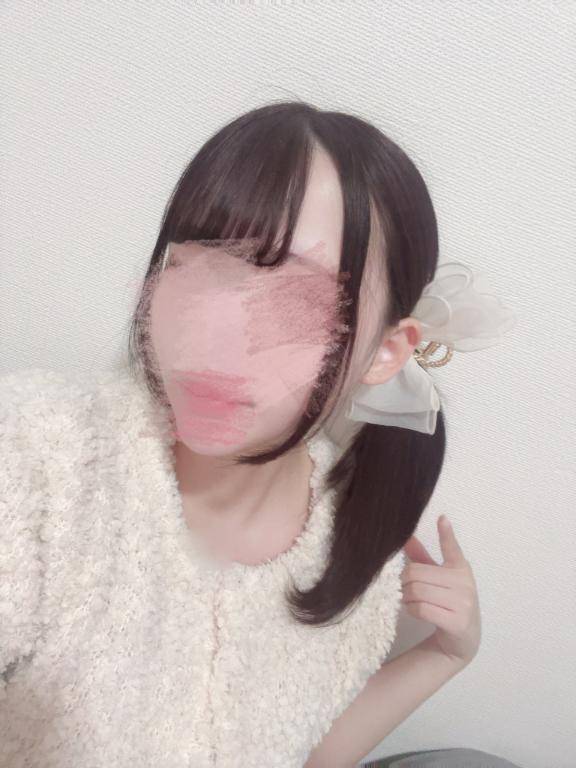 (  'ρ'*)ﾖﾛｼｭｳ