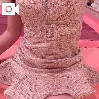 ちらっ