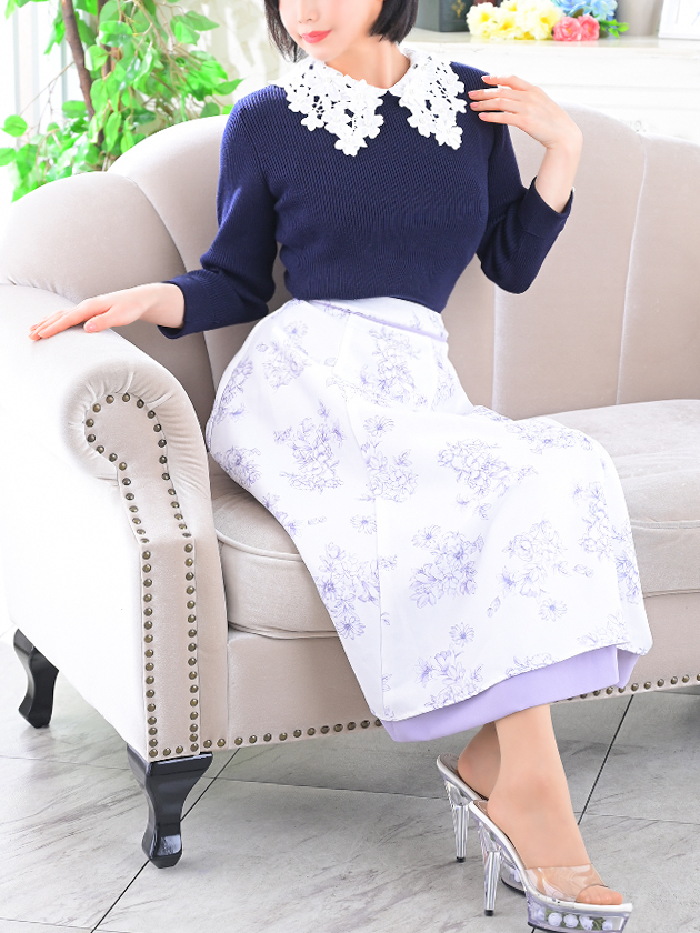 百合 早苗（人妻セレブ宮殿　名古屋）