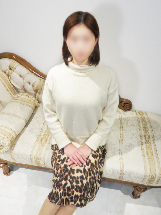 成瀬 香織（人妻セレブ宮殿　名古屋）