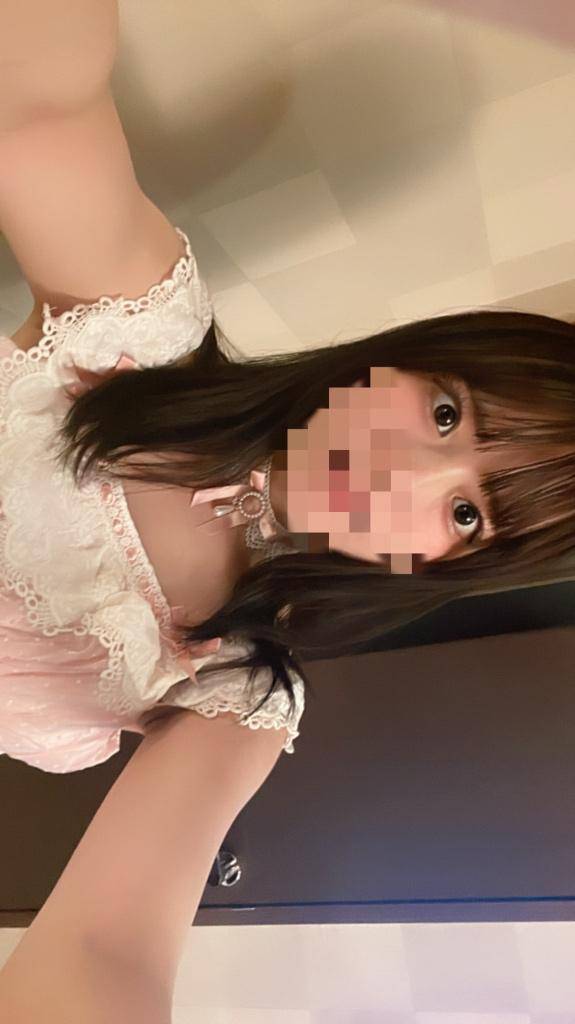 見つめ合ってすることといえば？