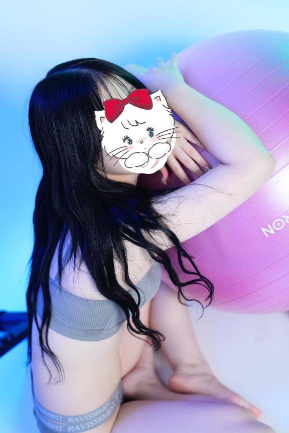 ♡出勤✊🏻̖́-