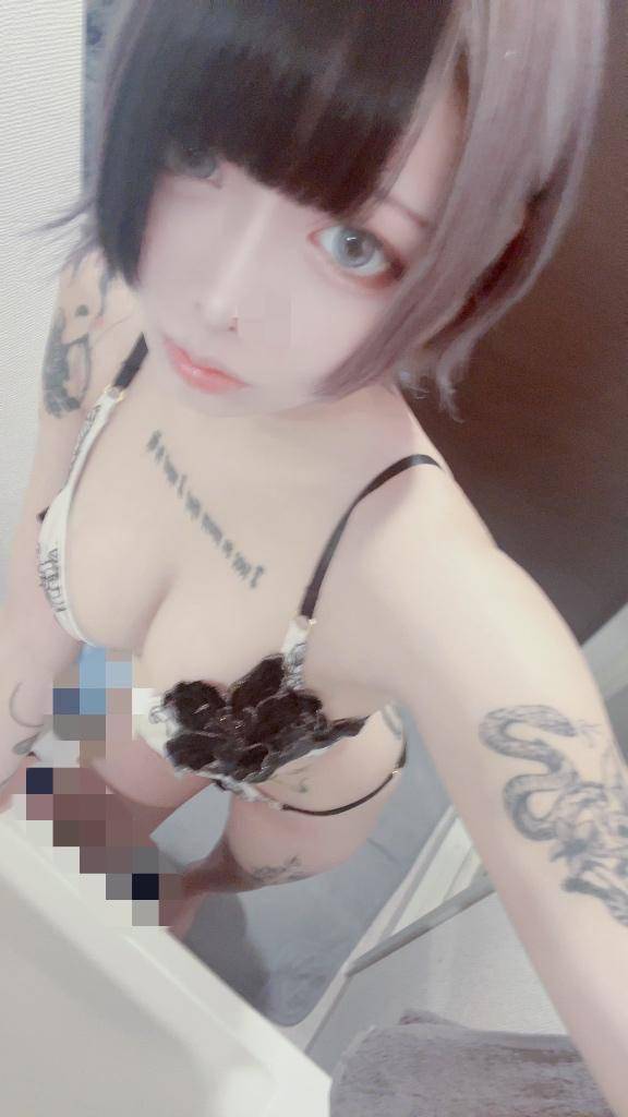 🦋