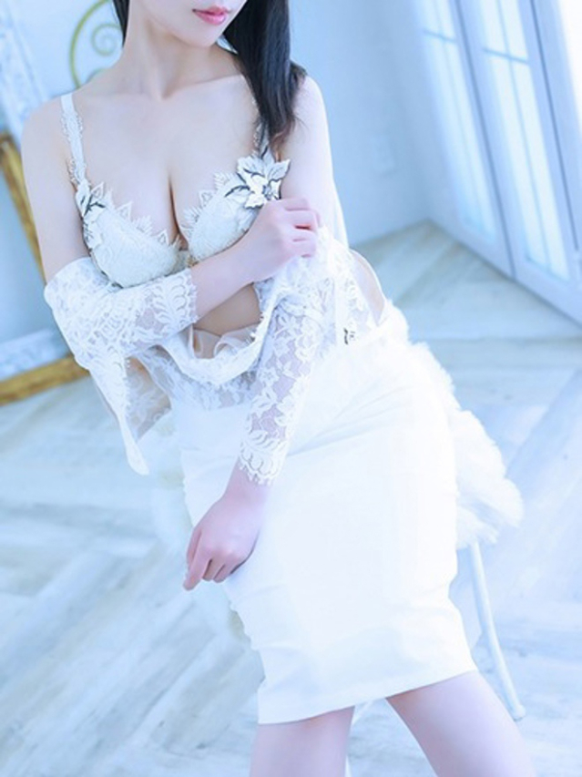 新人・香莉(カオリ)（グランドオペラ名古屋）