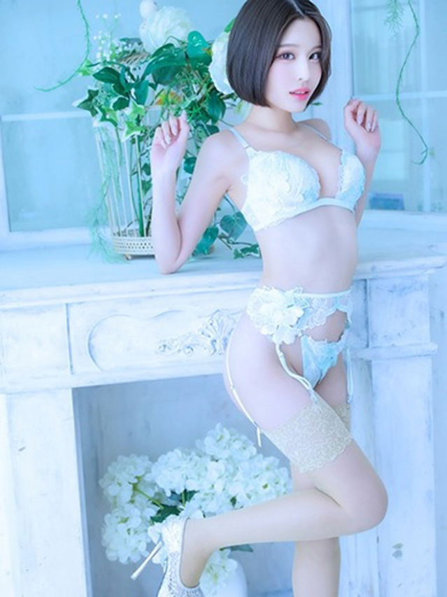 真白(マシロ)（グランドオペラ名古屋）