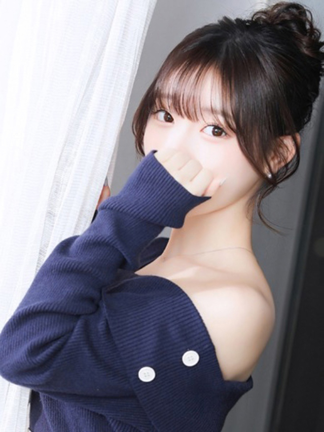 横浜店・百桃(モモ)（グランドオペラ名古屋）