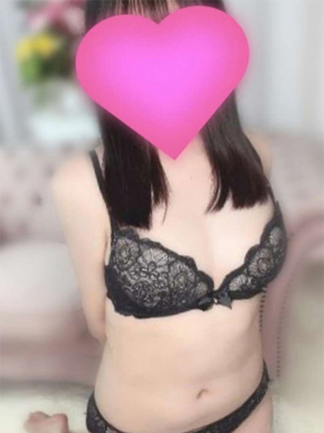 にいな（Salon du M-えっちなお姉さんのM性感デリバリー-浜松店）