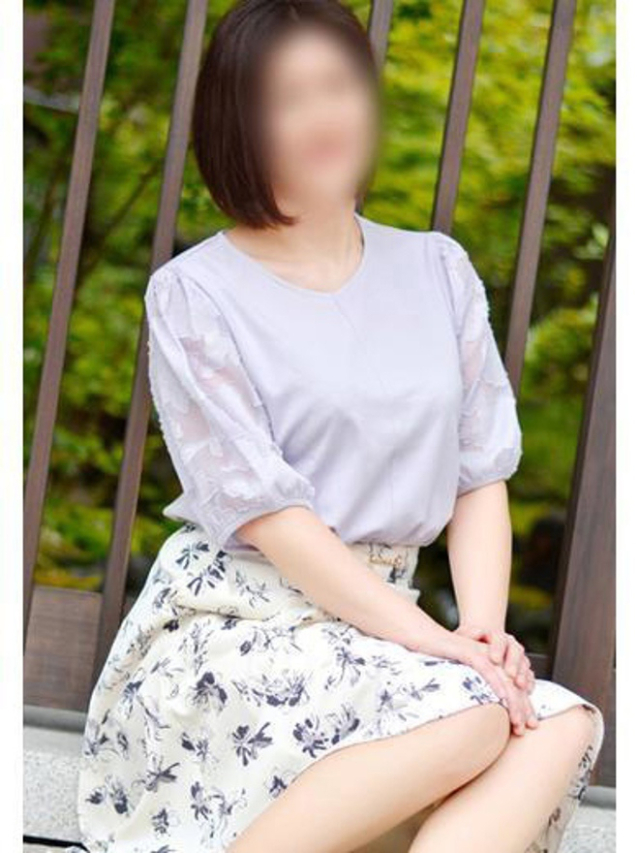 かえで（オトナの人妻クラブ 名古屋 ～癒し専門デリヘル～）