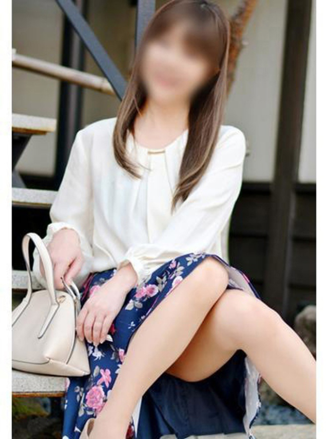 ゆりな（オトナの人妻クラブ 名古屋 ～癒し専門デリヘル～）