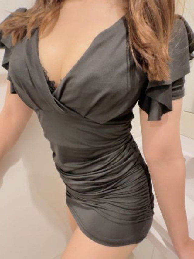 えみか（ノーハンドで楽しませる人妻　名古屋店）