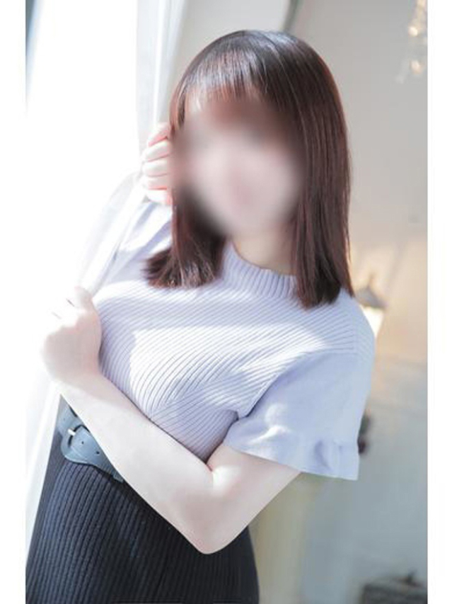 山名　しおり（淫乱OL派遣商社 斉藤商事）