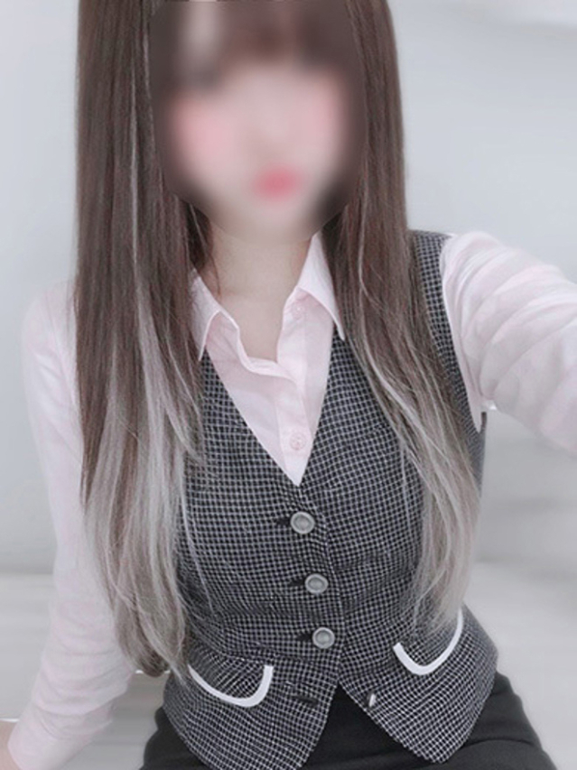 月島るる（淫乱OL派遣商社 斉藤商事）