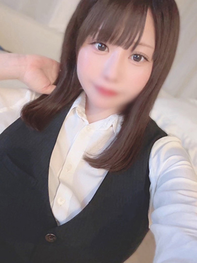 霜月ふわり（淫乱OL派遣商社 斉藤商事）