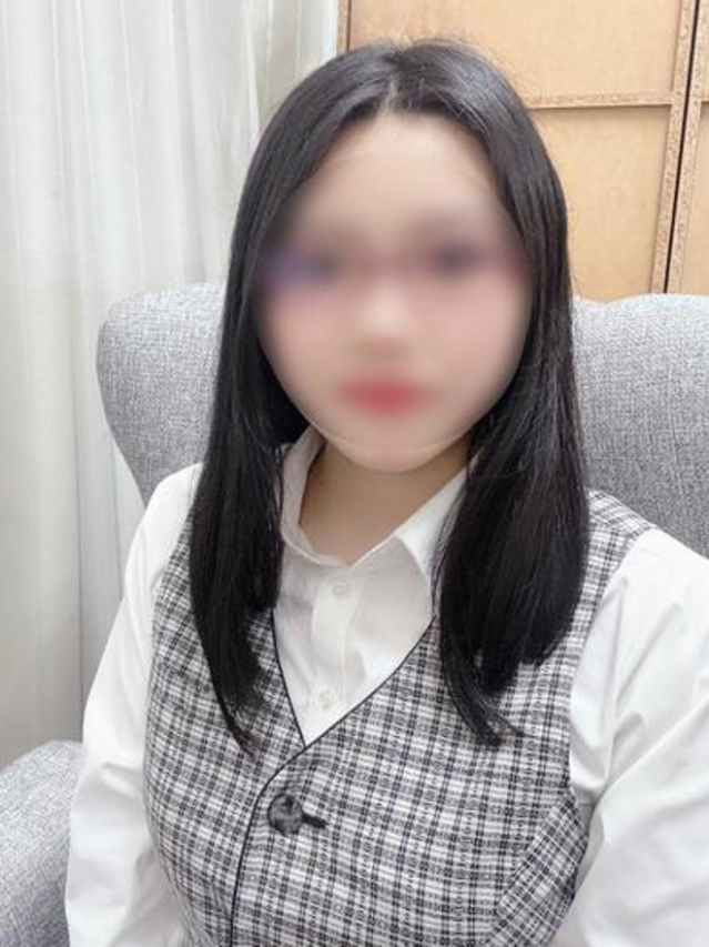 鏡えむ（淫乱OL派遣商社 斉藤商事）