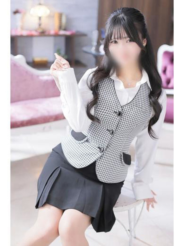 森口ゆうか(淫乱OL派遣商社 斉藤商事)
